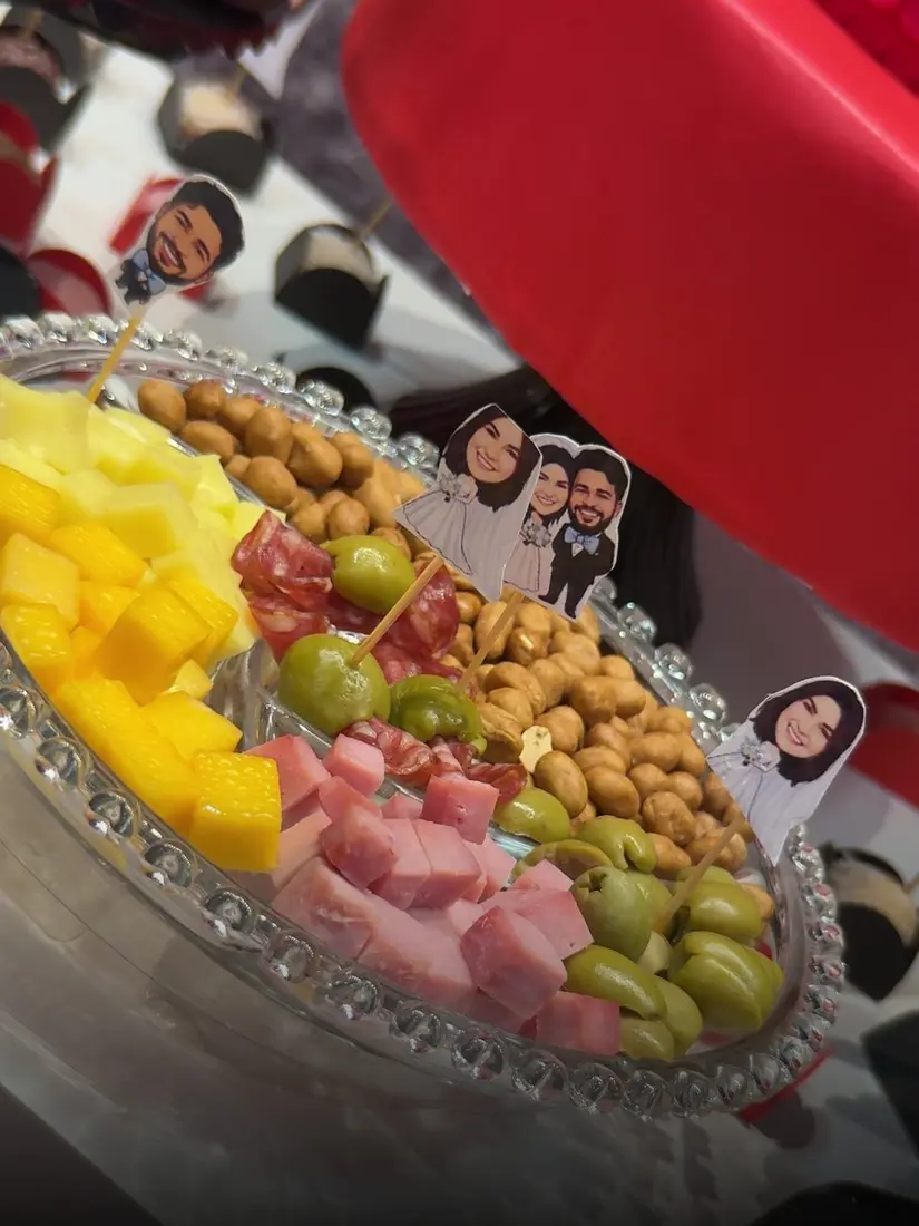 Frios e frutas